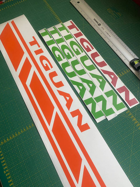 2 color Graphic Vinyl Graphics Decals Compatible with VW Tiguan
carbon-look
custom car decals,  
vinyl car graphics,  
car body stickers,  
die cut decals,  
automotive vinyl wrap,  
custom vehicle graphics,  
car side stripe kit