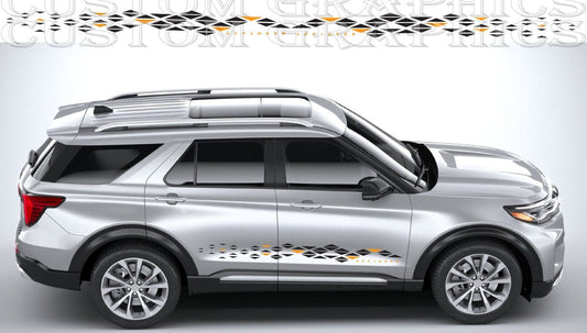 Roof rack vinyl graphics with rugged style on Explorer


