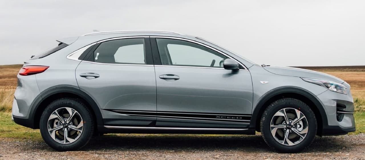 Vinyl Graphics CLASSIC Design Decal Sticker Vinyl Side Racing Stripes Compatible with Kia XCeed