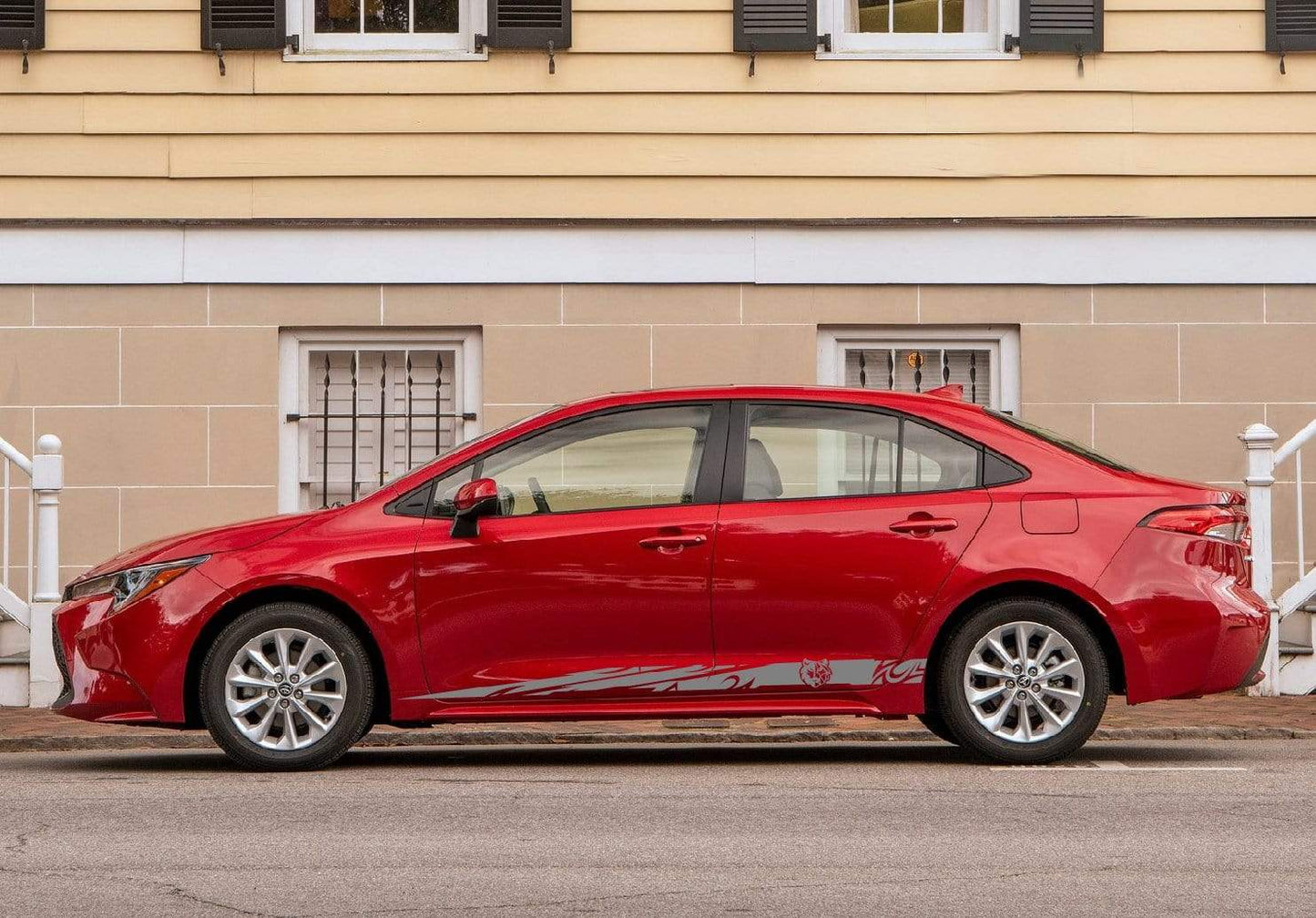 Vinyl Graphics Wolf Graphic Gift Corolla Racing Stripes for Toyota Corolla car stickers decals